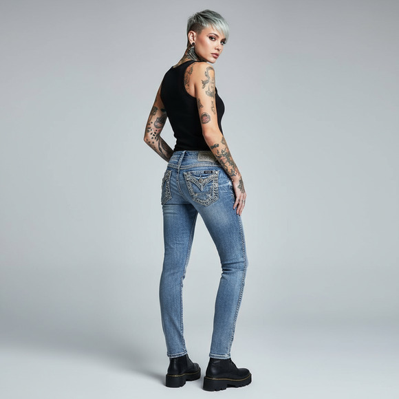 Miss Me size 26 Blue Ankle Skinny Jeans with Embellished Pockets - Stretch Denim - Picture 1 of 4